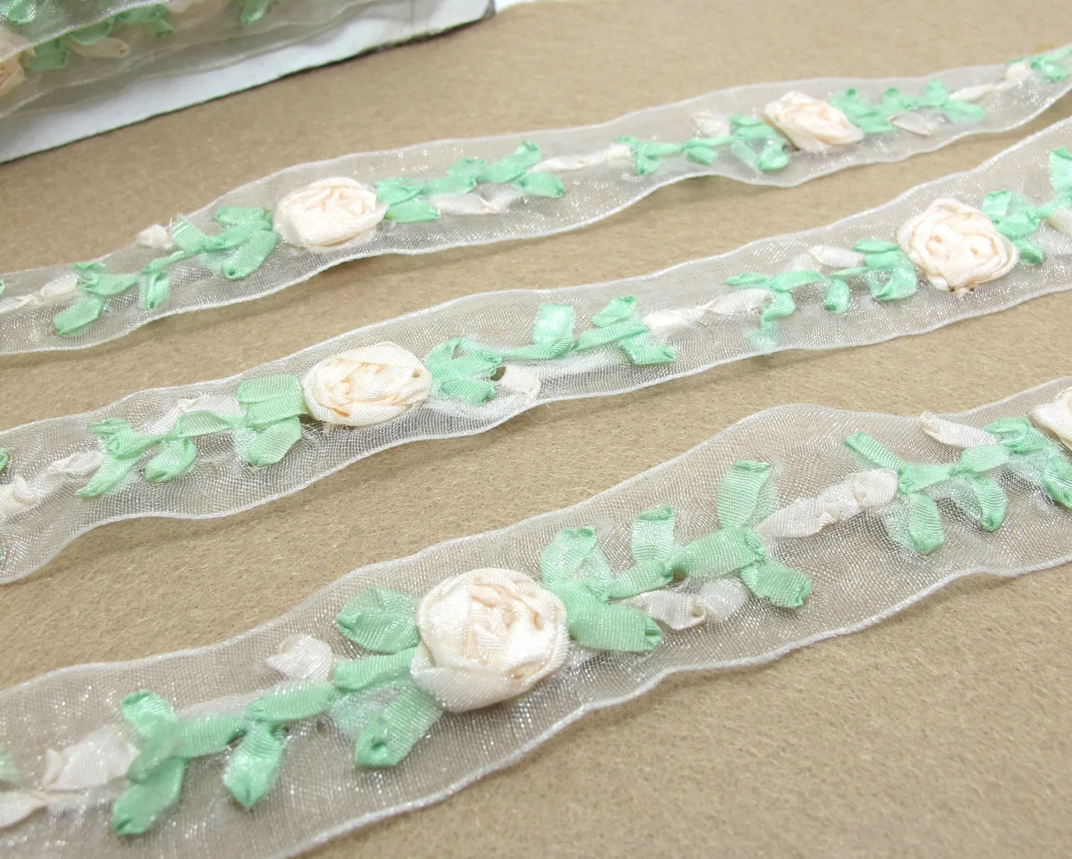 1 Inch Embroidered Floral Chiffon Organza Ribbon Trim|Hand Woven Floral Pattern|Unique|Special|Colorful|Craft Supplies DIY