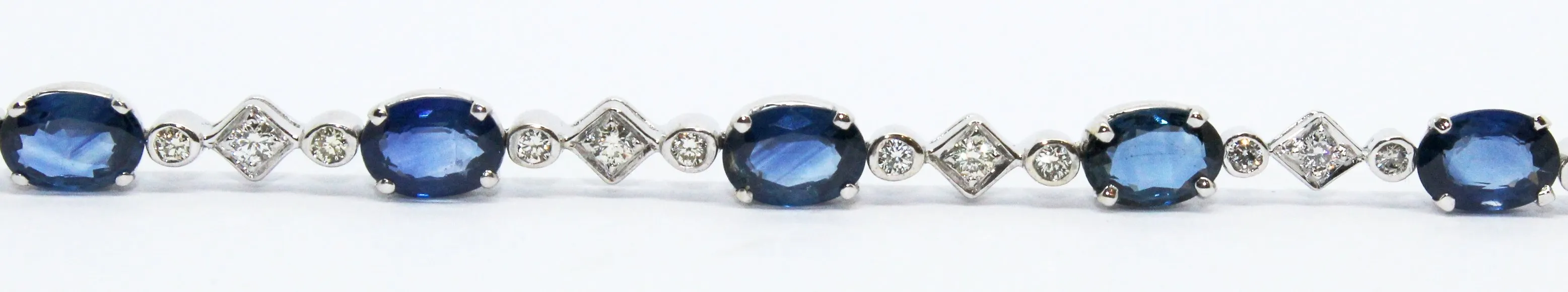 BLUE SAPPHIRE AND DIAMOND STAR BRACELET AD NO.1622