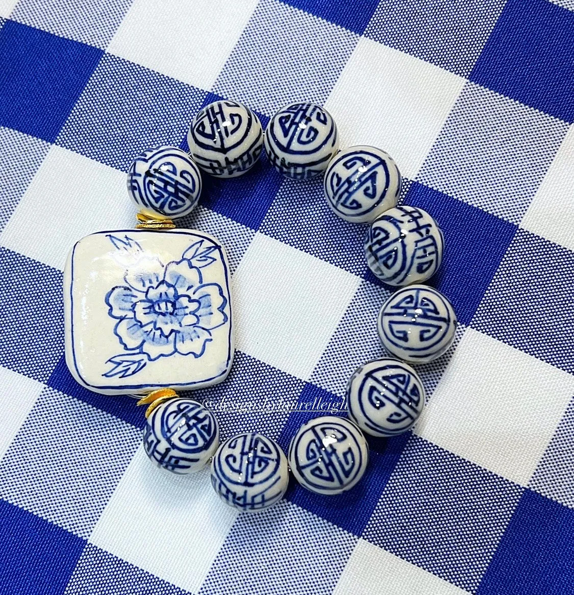 Chinoiserie Peony Focal Bead Bracelet