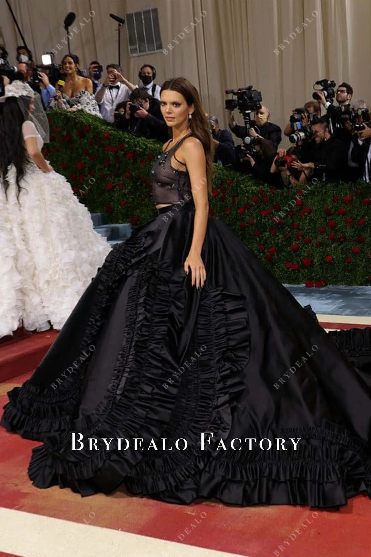 Kendall Jenner Black Long Train 2022 Met Gala Dress