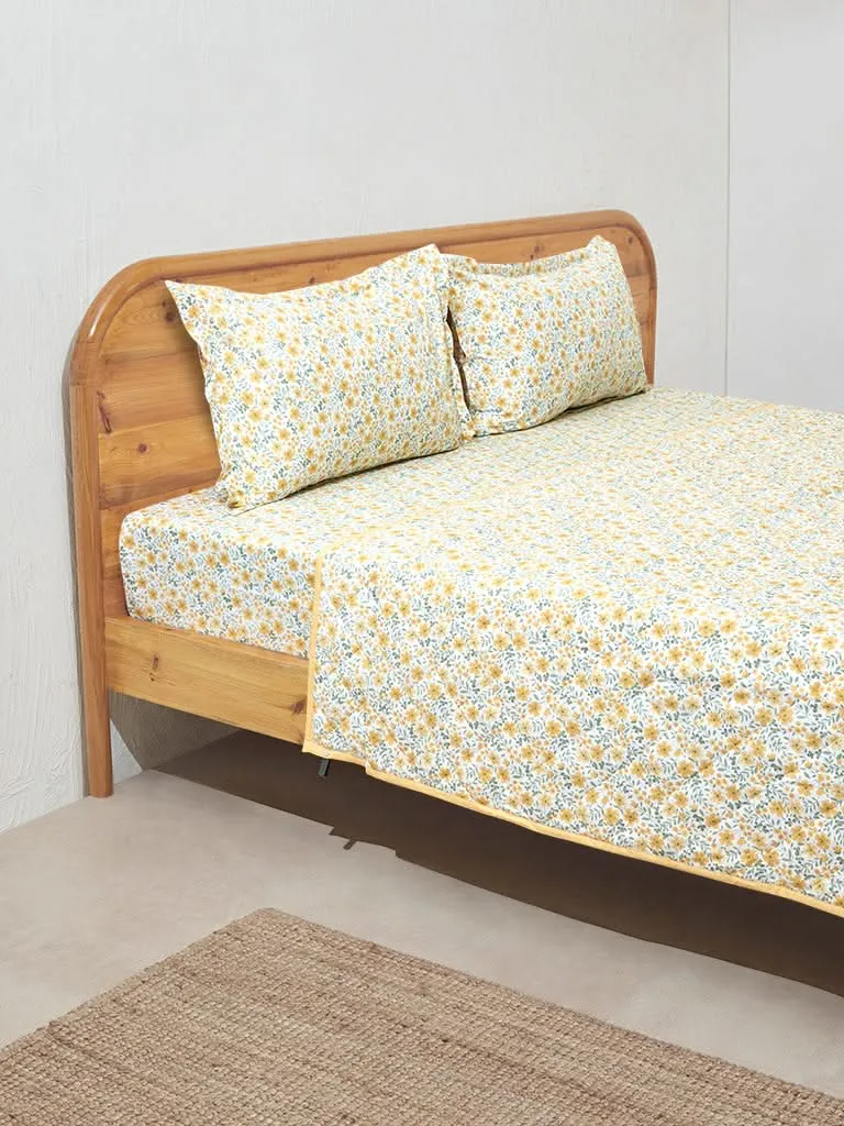 Westside Home Yellow Ditsy Floral Printed Double Comforter